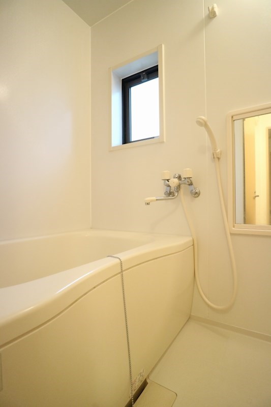 バス・シャワールーム　バスルーム　※別号室参考写真