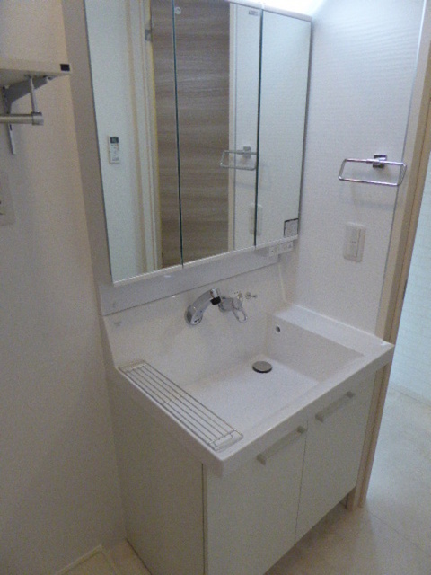 洗面設備　洗髪洗面化粧台