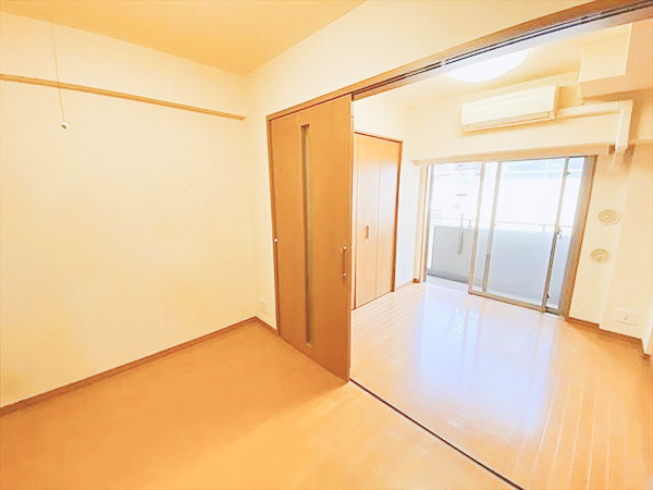 居室・リビング　※反転タイプとなります