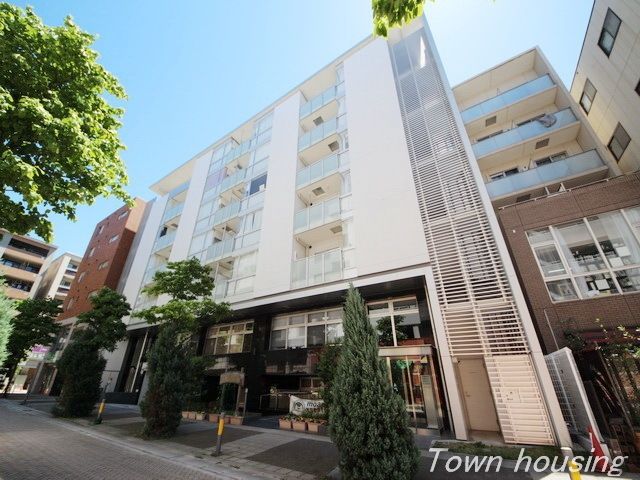 建物外観　★重厚感のある外観★