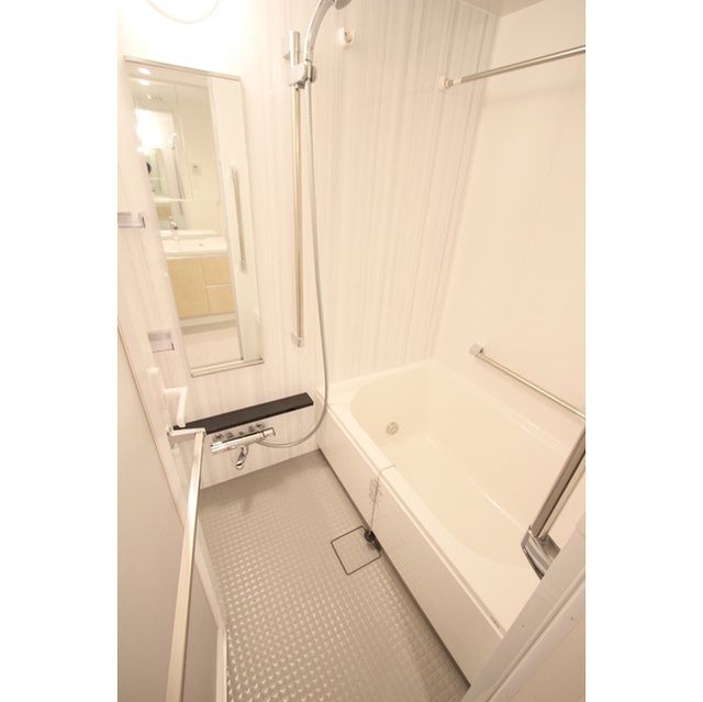 バス・シャワールーム　☆ゆっくりくつろげるお風呂☆