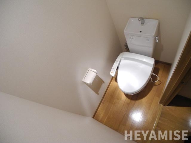 トイレ　※同間取りの別の階のお部屋の画像です※