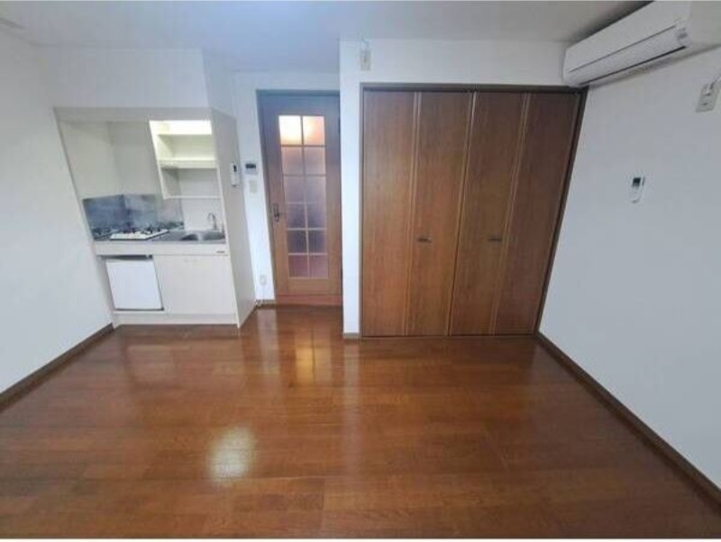 居室・リビング　図面と現状に相違がある場合には現状を優先