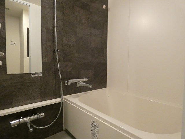 バス・シャワールーム　バス※別部屋参考写真