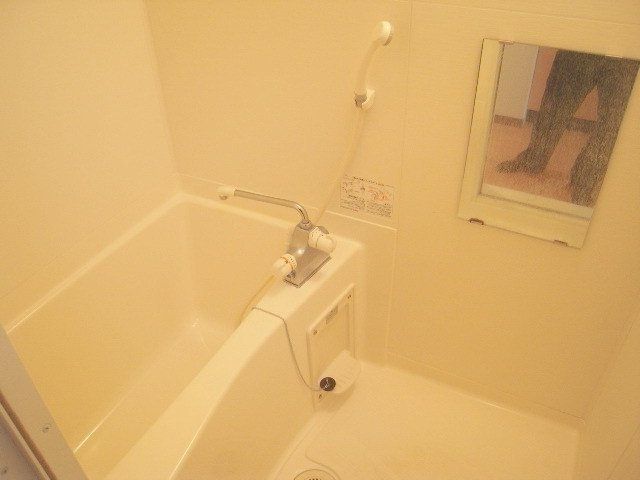 バス・シャワールーム　★賃貸物件のお問い合わせはタウンハウジング登戸店まで★