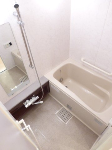 バス・シャワールーム　バス※別部屋参考写真