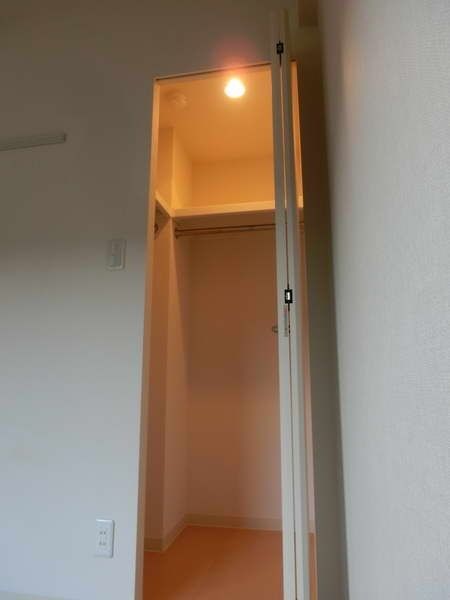 収納　タウンハウジングまで