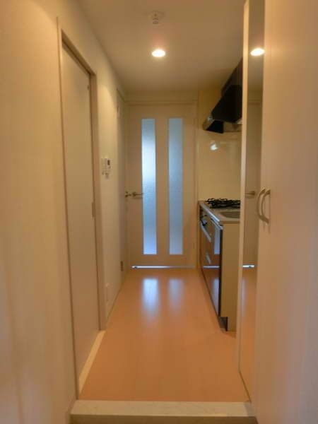 玄関　タウンハウジングまで