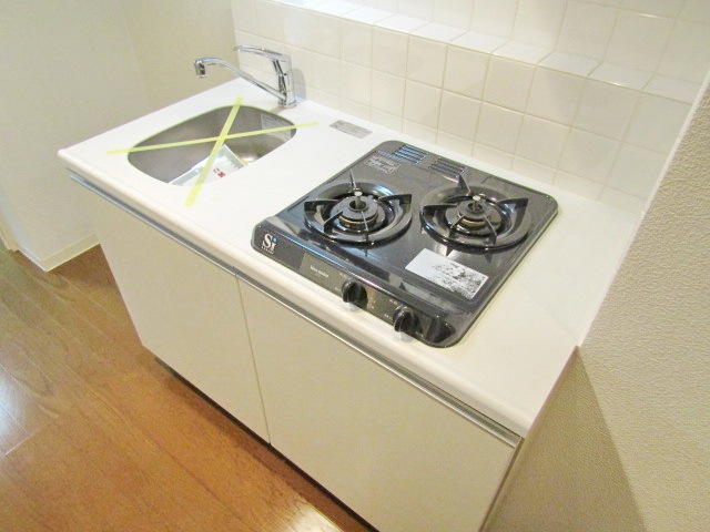 キッチン　※別部屋参考写真※