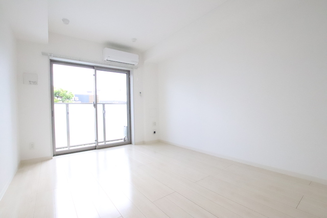 居室・リビング　お部屋です