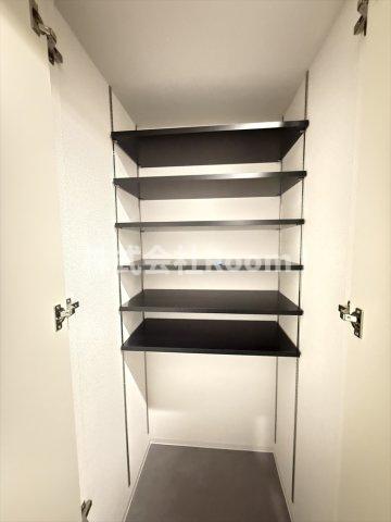 玄関　収納もある玄関です