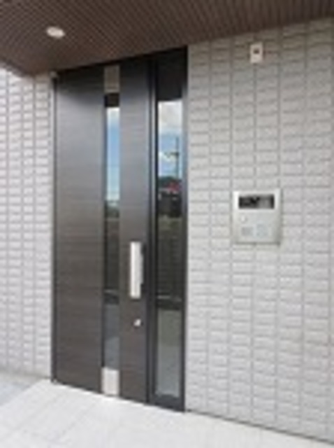エントランス　オートロック付エントランス