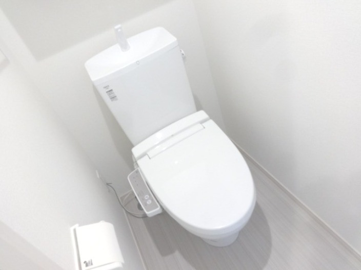 トイレ　ゆっくり座れそうですね。