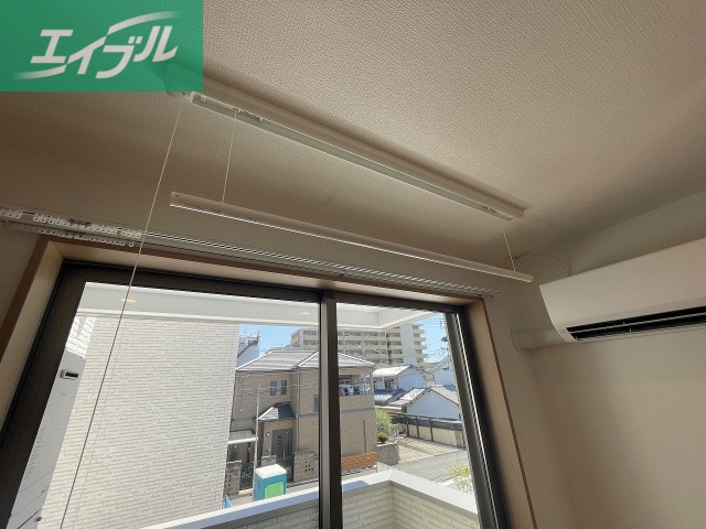 REGALEST 今の内装写真