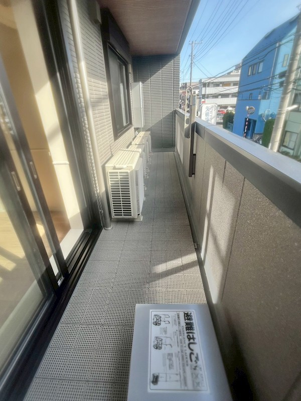 バルコニー