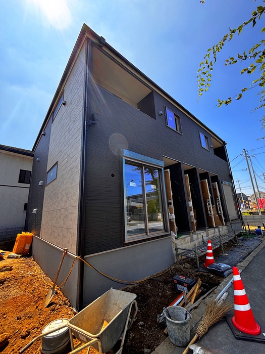 建物外観　建築中