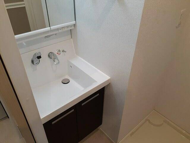 洗面設備　独立洗面台