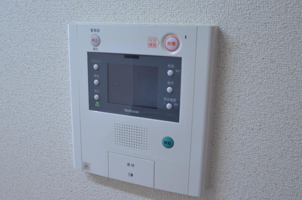 セキュリティ　カメラ付インターホン
