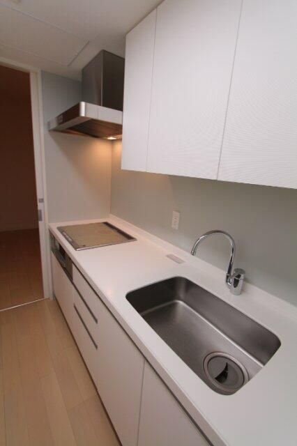 キッチン　写真は同タイプ住居です。