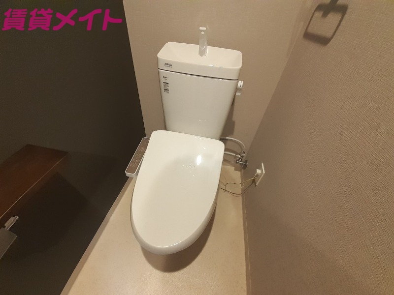 トイレ　※同タイプ別部屋写真※
