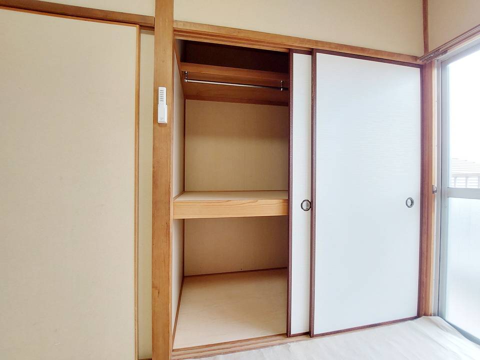 収納　クローゼット