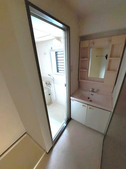 洗面設備　※別部屋参考写真