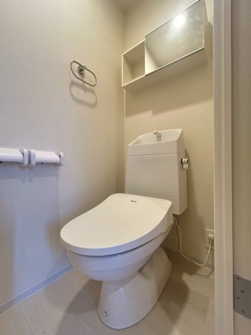 ルナ テラス 甲子園のトイレ写真