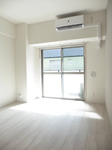 居室・リビング　居室※別部屋参考写真