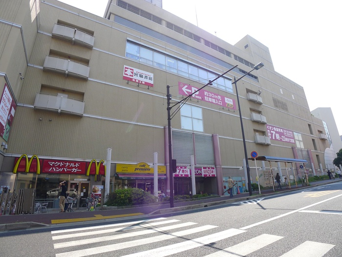 ショッピングセンター　イオン（ショッピングセンター）まで413m