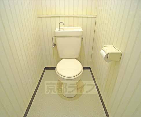 トイレ　洋式のトイレです。