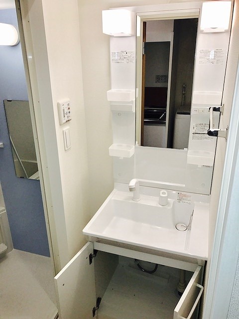 洗面設備　同等タイプのイメージ写真です。