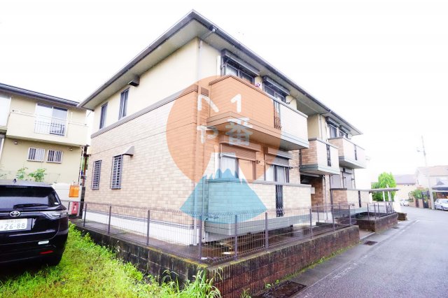 建物外観　アルシオネの外観