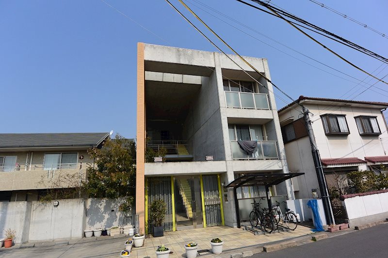 建物外観　ラ　プルミエールサノ