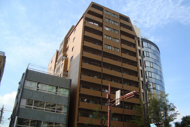 建物外観　タイル貼り分譲マンション