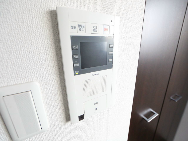 セキュリティ　セキュリティ　TVモニター付インターホン