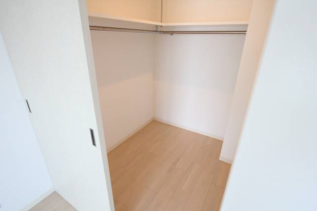 収納　大型収納庫あり。