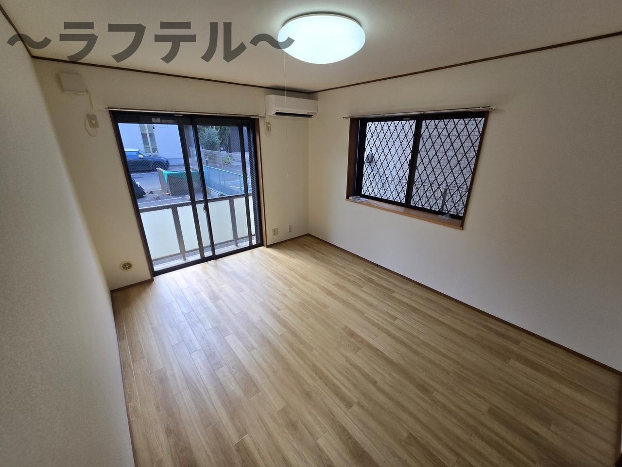 ジョイハウスIIの居間写真