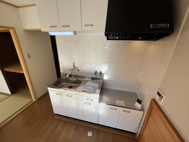 キッチン　収納多数のキッチンです。