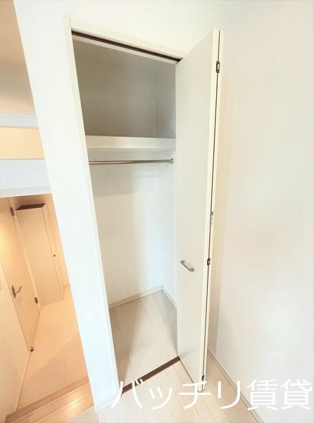 収納　別号室タイプの為、現状を優先致します。