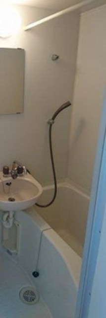 バス・シャワールーム　別部屋参考写真