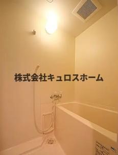 近鉄大阪線 大阪上本町駅 徒歩5分 10階建 築25年の風呂写真