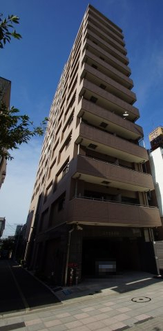 建物外観　川崎駅徒歩４分のオートロックマンションです