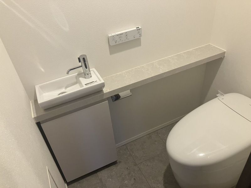 トイレ　トイレもきれいです