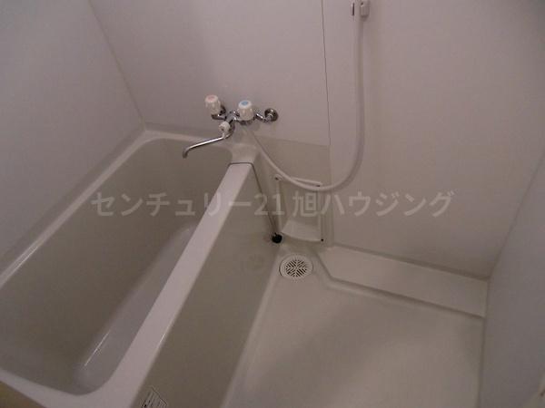 バス・シャワールーム　※別室参考写真