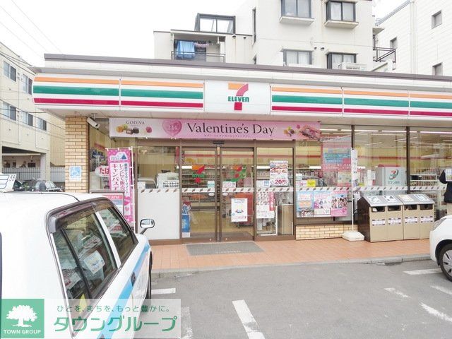 コンビニ　セブンイレブン川崎久末店（コンビニ）まで385m