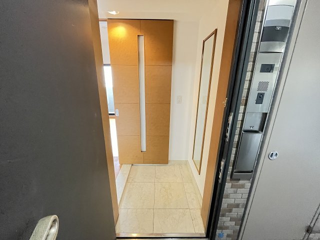 玄関　シンプルで使いやすい玄関です