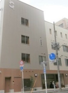 幼稚園・保育園　保育園神田ベアーズ（幼稚園・保育園）まで194m