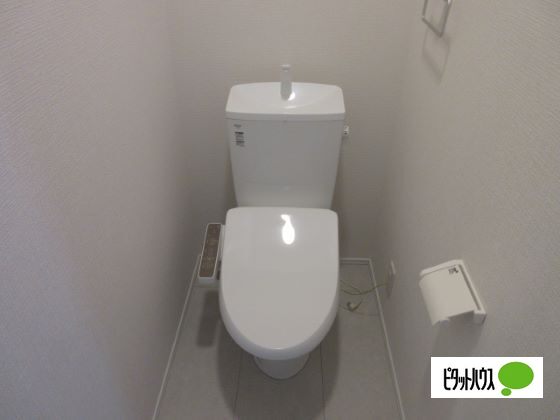 オークDのトイレ写真