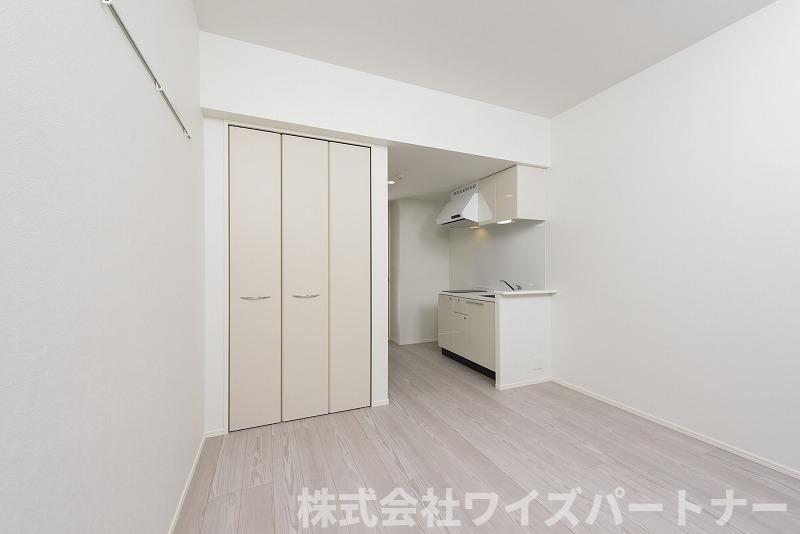 地下鉄七隈線 渡辺通駅 徒歩6分 14階建 築6年の内装写真