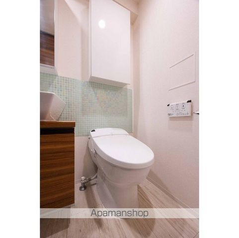 BluRock白金のトイレ写真